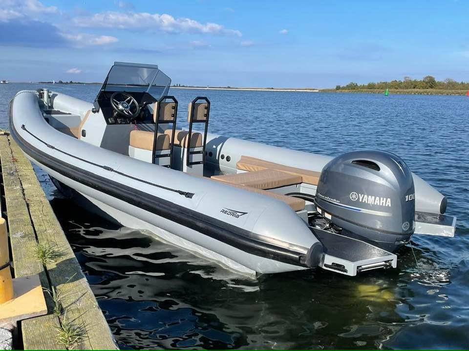 R6 Holiday Rib